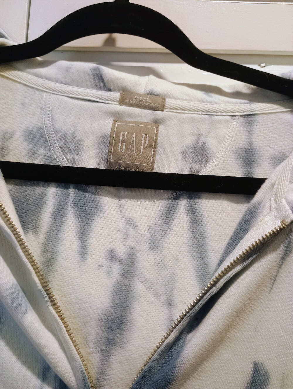 GAP White and Blue/ Gray Tie-Dye Zip Hoodie - Picture 3 of 4